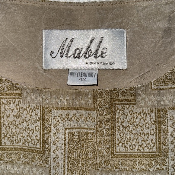 Vintage Mable High Fashion Italian Designer Tan Sleeveless Top Italian 42 US 6 - Picture 4 of 9